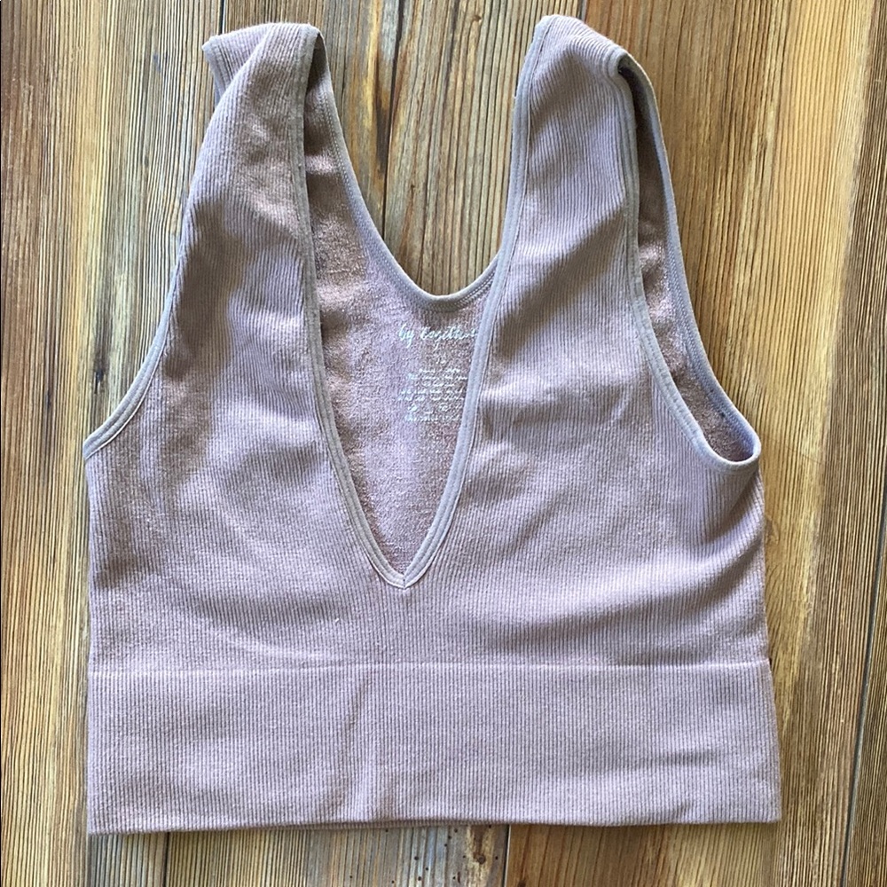 Ribbed V-Neck Crop Top
